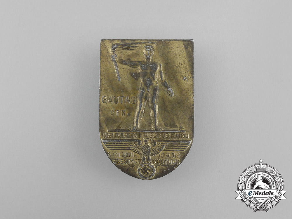 a1939_nsdap_mecklenburg_gautag_badge_by_assmann&_söhne_aa_8848