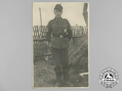 a_wartime_photo_of_an_obergefreiter_with_two_tank_destruction_badges_aa_9127