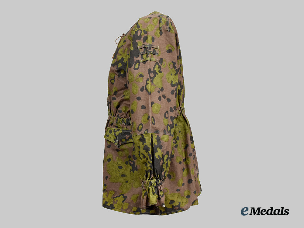 germany,_ss._a_rare_waffen-_ss_m42_oak_leaf“_a”_pattern_reversible_camouflage_smock_ai1_3481