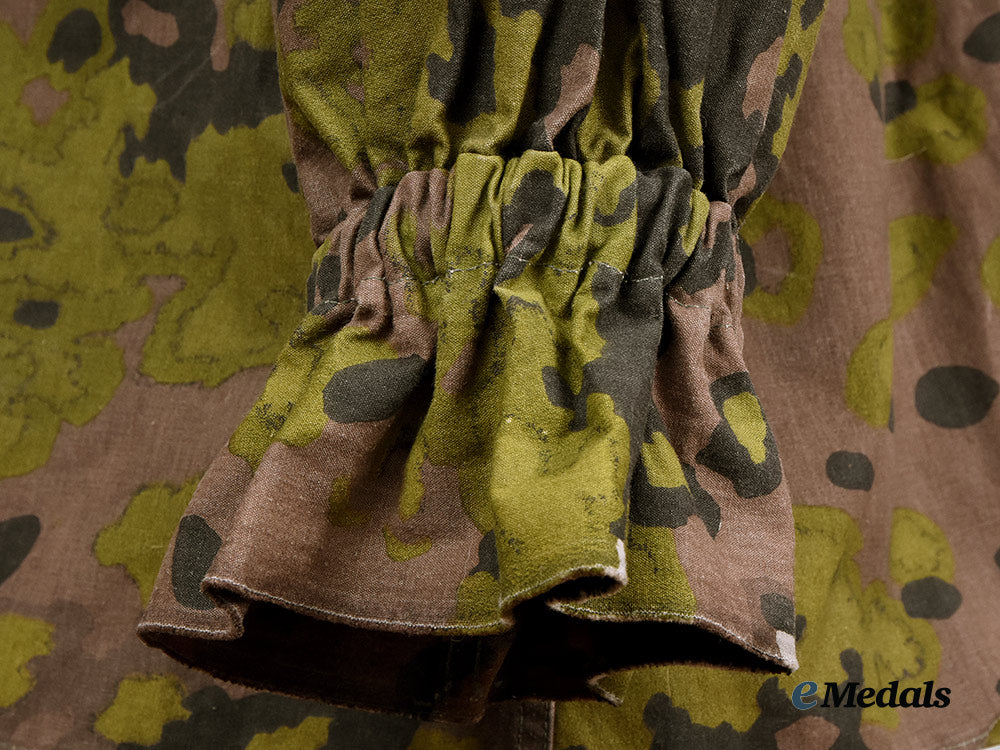 germany,_ss._a_rare_waffen-_ss_m42_oak_leaf“_a”_pattern_reversible_camouflage_smock_ai1_3486