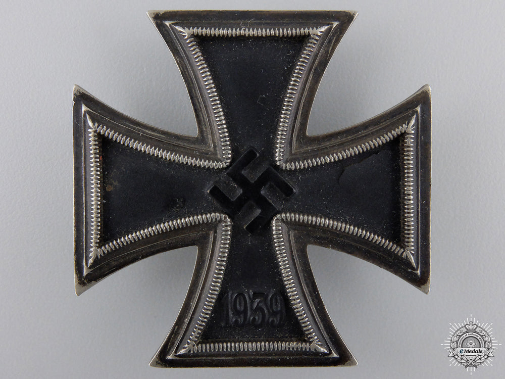 an_iron_cross_first_class1939_an_iron_cross_fi_55072ce8602e4