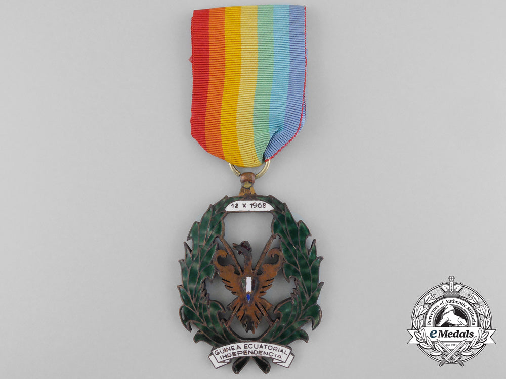 an_equatorial_guinea_independence_order;_bronze_grade_b_2562