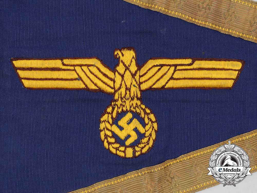 a_kriegsmarine_admiral’s_car_pennant_b_4434