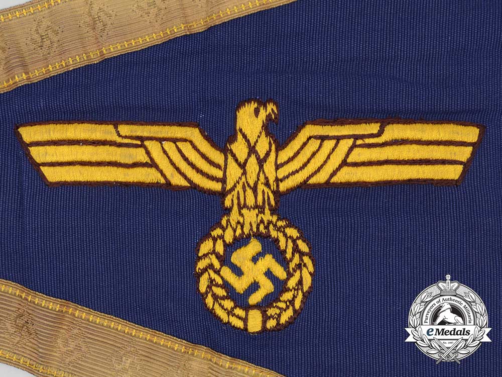 a_kriegsmarine_admiral’s_car_pennant_b_4435