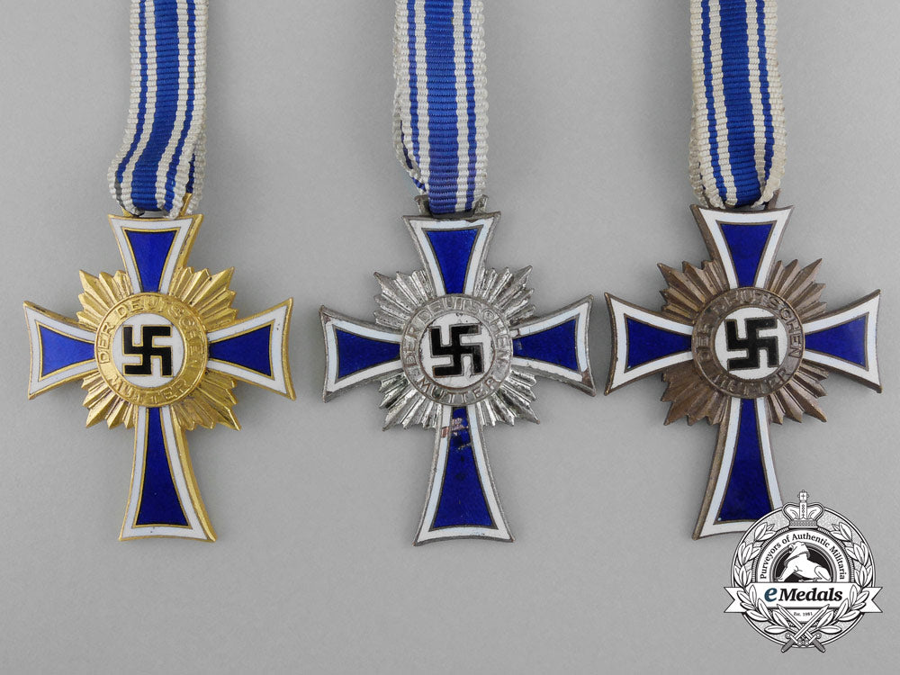 three_german_mother's_crosses;_gold,_silver&_bronze_b_5548