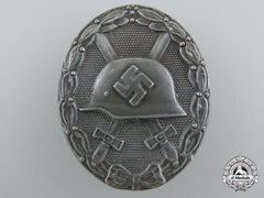 A Silver Grade Wound Badge By Klein & Quenzer