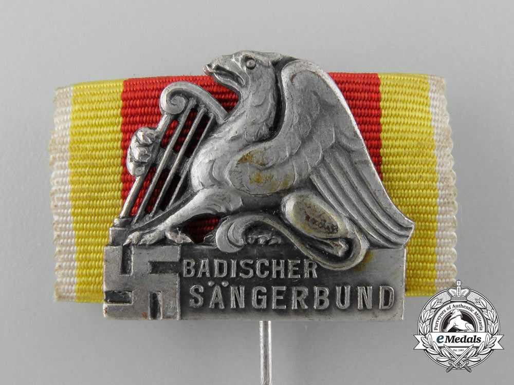 a_baden_singers_league_stickpin_b_8098