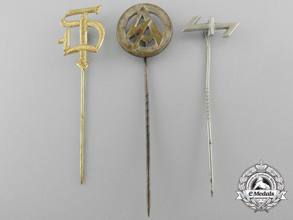 three_second_war_period_german_stickpins_b_8675_1