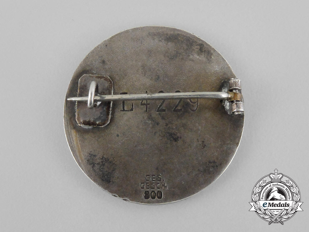 a_silver_third_reich_period_nsv_free_sisterhood_membership_badge;_numbered_bb_0127