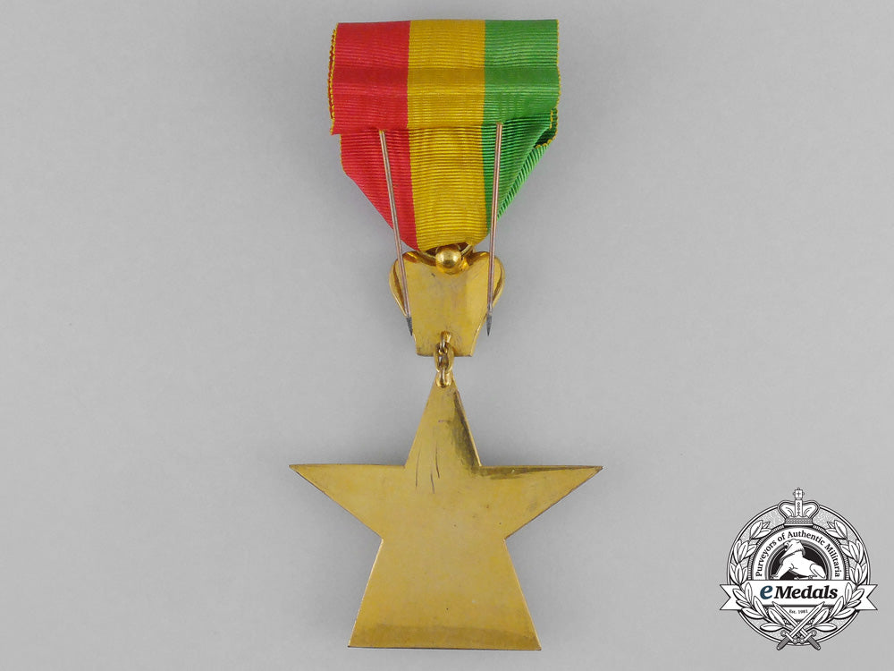 ethiopia._an_order_of_the_star,3_rd_class_officer_with_case_bb_0792