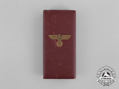 an_entry_into_the_sudetenland_commemorative_medal_in_its_original_case_of_issue_bb_2846