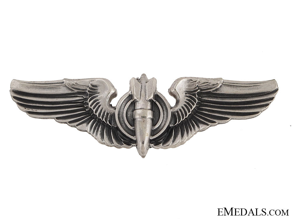 bombadier_wings_bombadier_wings_50cb55b6c6931