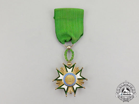 iran,_pahlavi_kingdom._an_order_of_the_crown_of_iran(_nishan-_i-_taj-_i-_iran),5_th_class,_officer_c17-3721