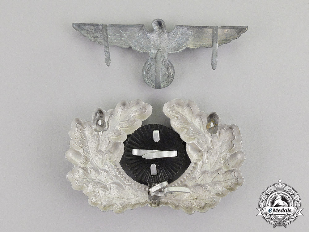 germany._a_wehrmacht_heer(_army)_set_of_officer’s_visor_cap_insignia_c17-4205