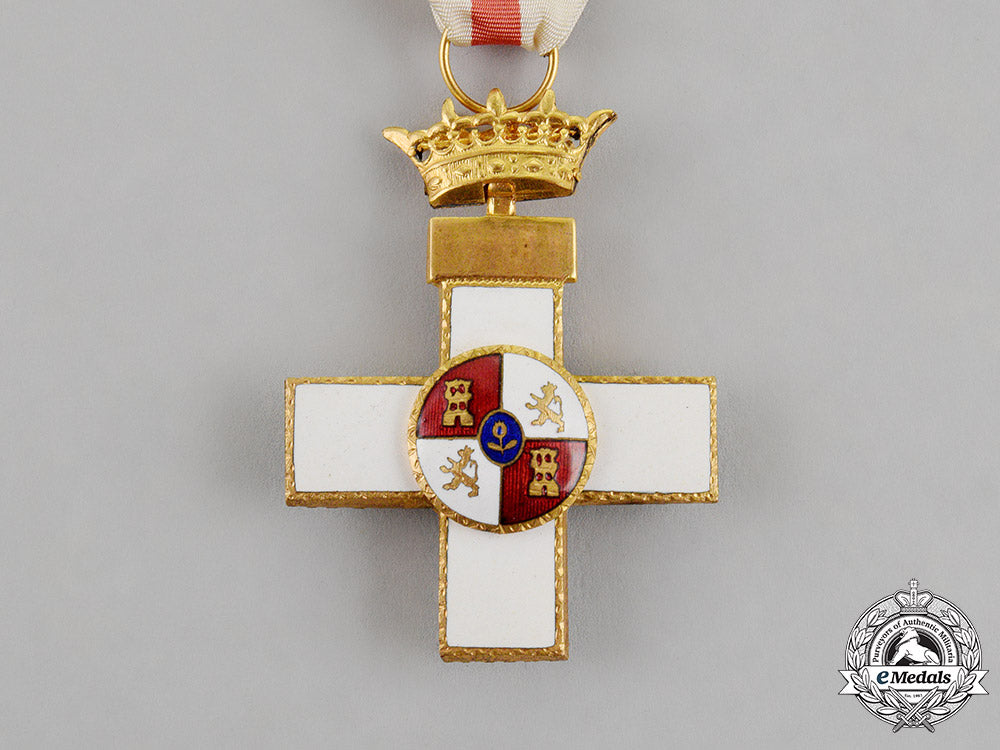 spain,_franco_era._an_order_of_military_merit,1_st_class_cross_with_white_distinction,_c.1940_c18-012469