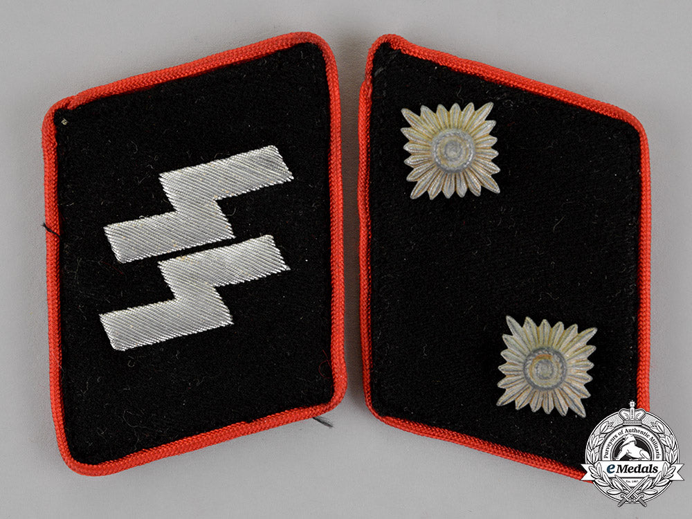 germany._a_set_of_waffen-_ss_assault_gun/_anti-_tank_oberscharführer_collar_tabs_c18-016701_1_1_1