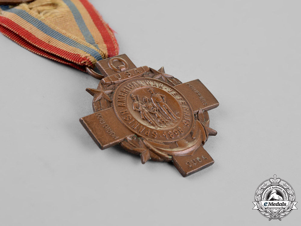 united_states._a_national_association_of_spanish_american_war_veterans_membership_badge_c18-019654