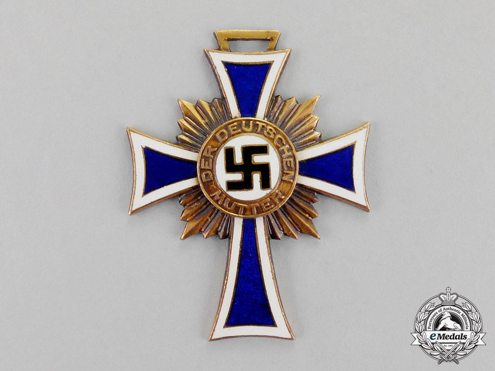 germany._a_bronze_grade_cross_of_honour_of_the_german_mother_c18-0213