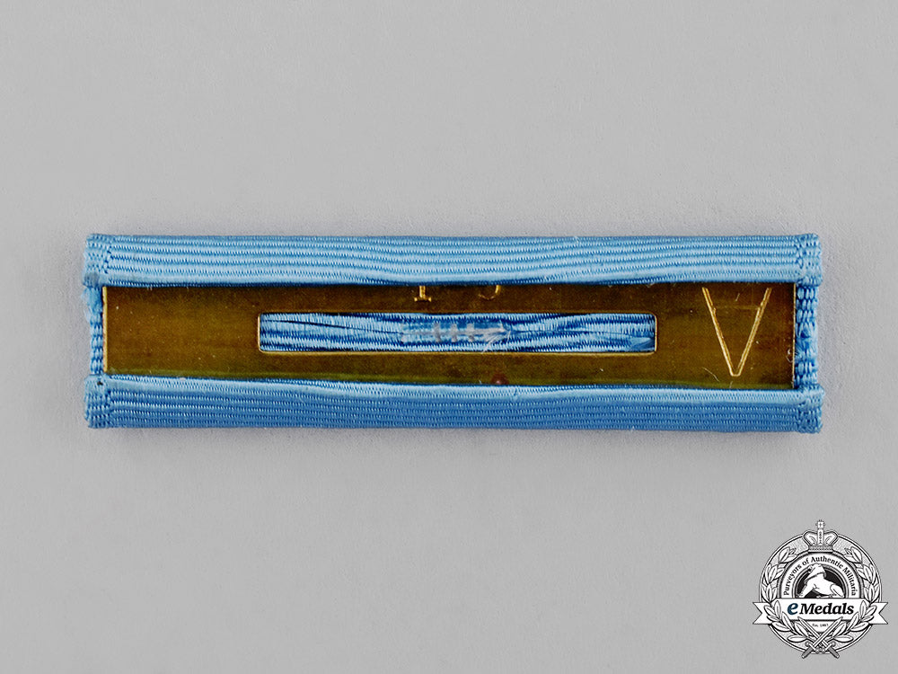 united_states._a_medal_of_honor_ribbon_bar_c18-023133