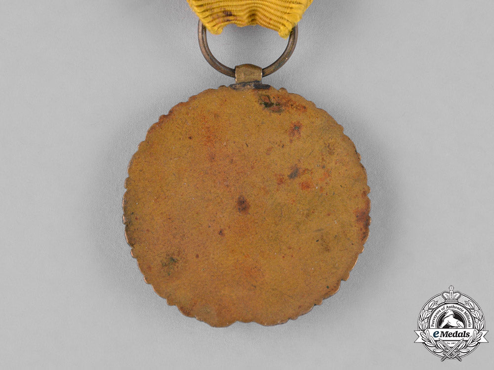 spain._a_spanish_civil_war_medal_for_suffering_for_the_country1937_c18-023998