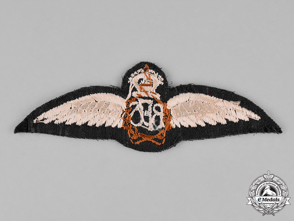 united_kingdom._a_published_example_of_a_first_war_royal_flying_corps(_rfc)_pilot_wings_c18-024416
