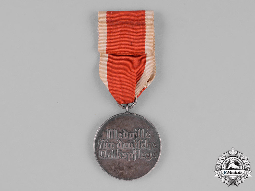 germany._a_social_welfare_medal_c18-027313