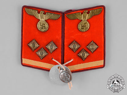 germany,_nsdap._a_set_of_nsdap_obereinsatzleiter_collar_tabs,_rzm_marked,_with_proof_tag_c18-029988