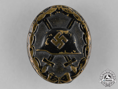 germany,_wehrmacht._a_black_grade_wound_badge_c18-032192