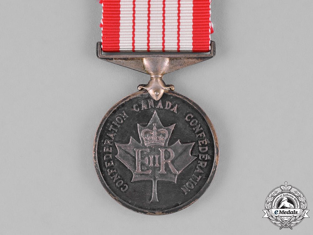 canada._a_centennial_medal1867-1967_c18-033472