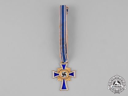 gerany,_third_reich._an_honour_cross_of_the_german_mother,_first_class_c18-035575