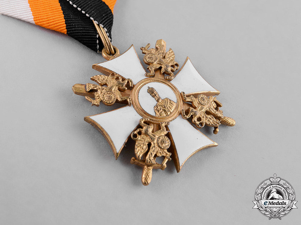 russia,_imperial._an_order_of_st._nicholas_the_wonderworker,_knight’s_cross_c18-038195