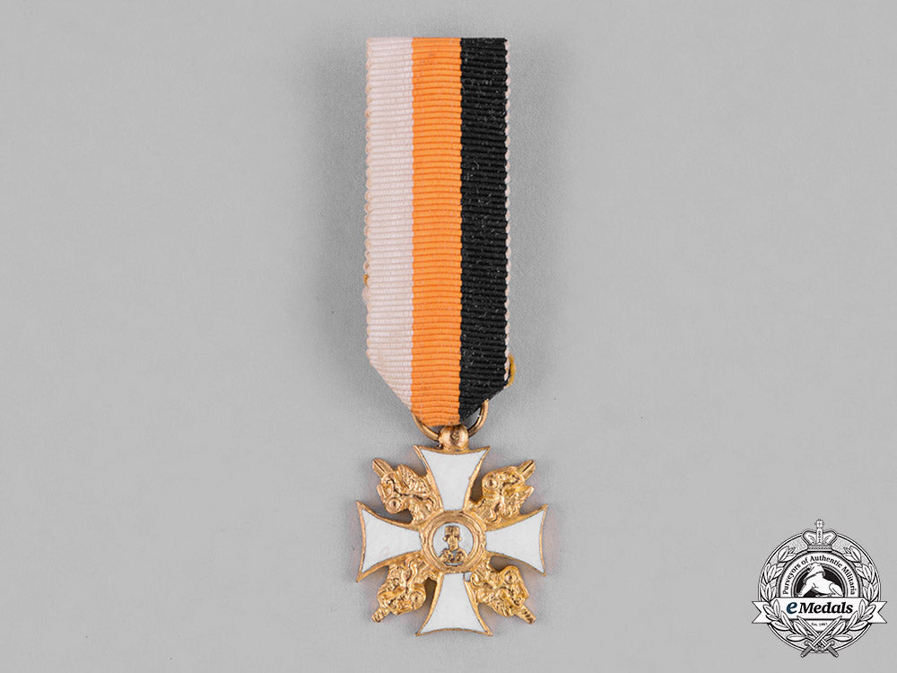 russia,_imperial._an_order_of_st._nicholas_the_wonderworker,_knight’s_cross_c18-038197