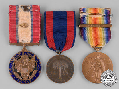 united_states._a_distinguished_service_medal_group_to_brigadier_general_f._weed,_creator_of_medical_quarantine_camps,1917_c18-038757