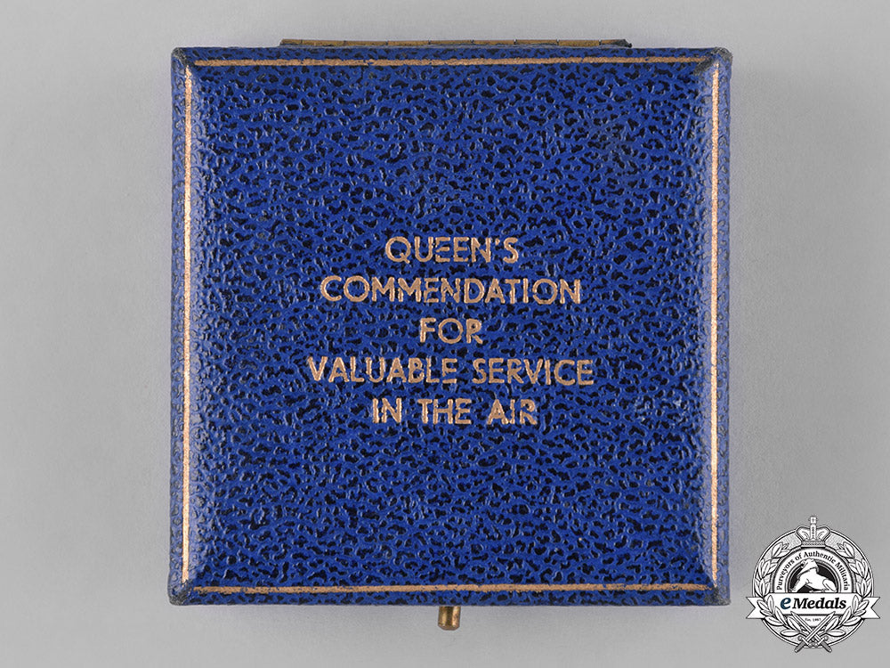 united_kingdom._a_queen’s_commendation_for_valuable_service_in_the_air_civilian_badge_c18-043182_1_1