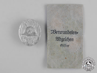 germany,_wehrmacht._a_silver_grade_wound_badge,_by_wächtler&_lange_c18-043953