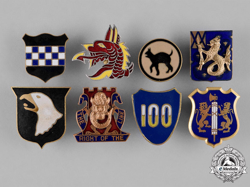 united_states._fifty_regimental_insignia_badges_c18-044568