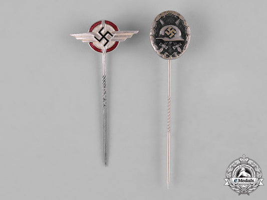 germany,_third_reich._a_pair_of_second_war_period_stick_pins_c18-047159