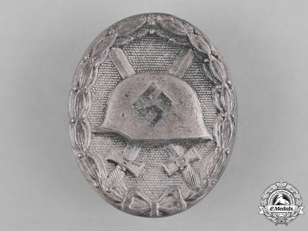 germany,_wehrmacht._a_wound_badge,_silver_grade,_by_josef_rückert&_sohn_c18-047768