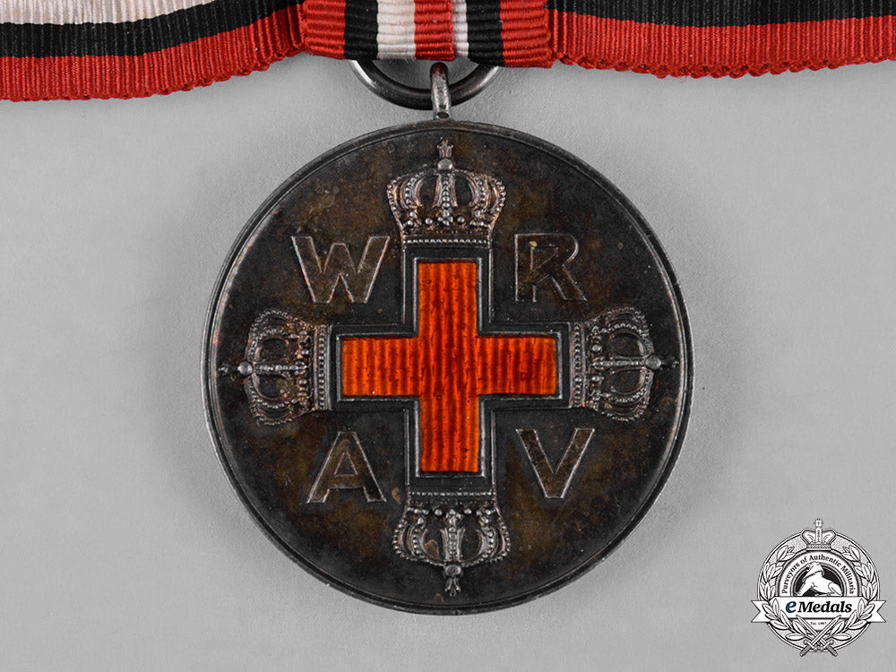 germany,_drk._a_german_red_cross_medal,_c.1915_c18-049874