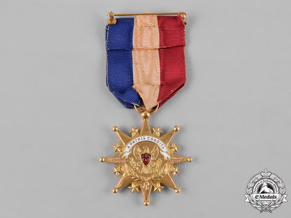 united_states._a_daughters_of_the_founders_and_patriots_of_america_badge_in_gold,_to_hortense_blakeslee_dunphy_c18-052415_1