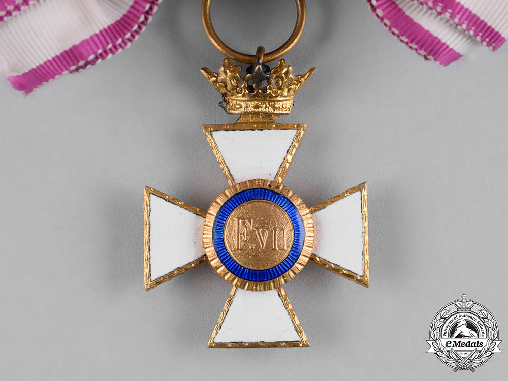 spain,_franco_period._a_military_order_of_st._hermenegildo,_grand_cross_badge,_c.1950_c18-054432