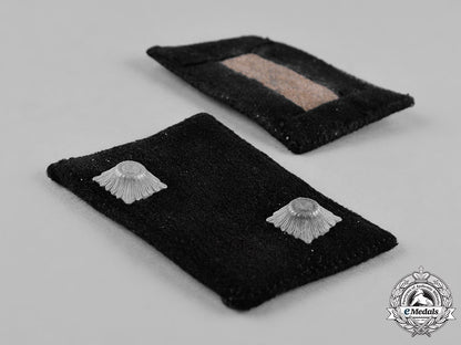 germany,_ss._a_set_of3_rd_ss_panzer_division_totenkopf_oberscharführer’s_rank_insignia_c18-055199_1_1_1_1