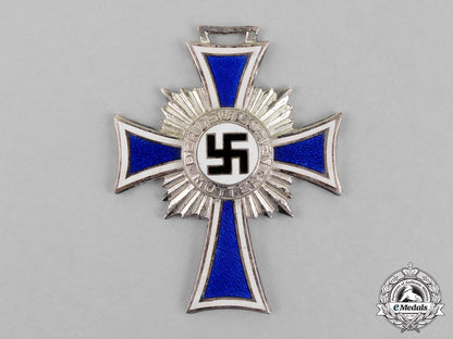 germany._a_silver_grade_cross_of_honour_of_the_german_mother_c18-0583