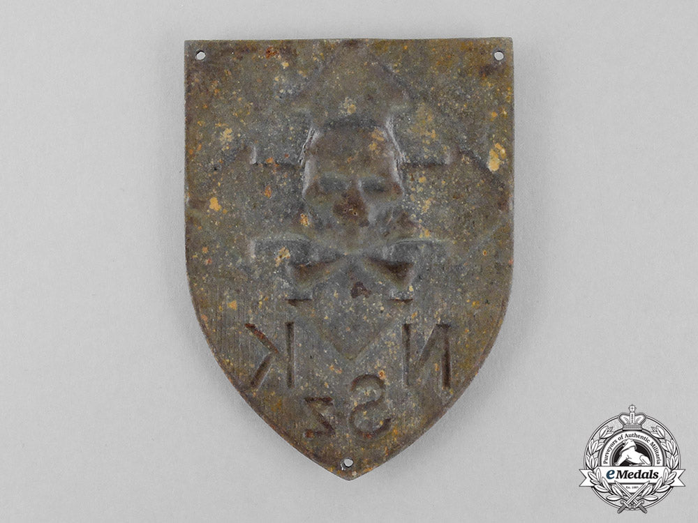 hungary._an_extremely_rare_arm_badge_of_the_arrow_cross"_death_squads"_unit_c18-0799