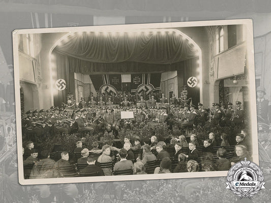 germany,_heer._a_large1938_photo_of_heer_musicians_performing_concert_c18-1091