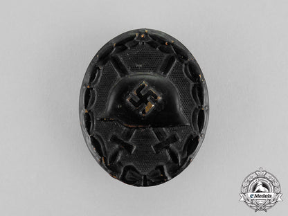 germany._a_black_grade_wound_badge_c18-314