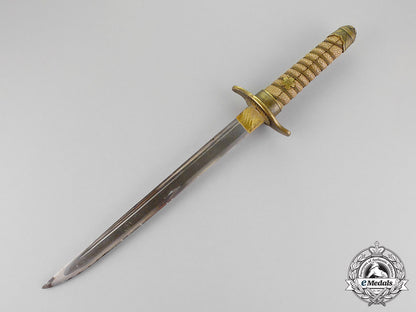 japanese_empire._a_naval_officer's_dagger,_c.1942_c18-332