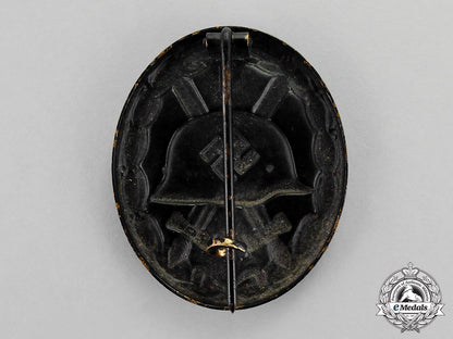 germany._a_black_grade_wound_badge_c18-640