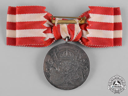 germany,_imperial._a_wedding_medal_of_duke_carl_eduard,_c.1905_c19-111