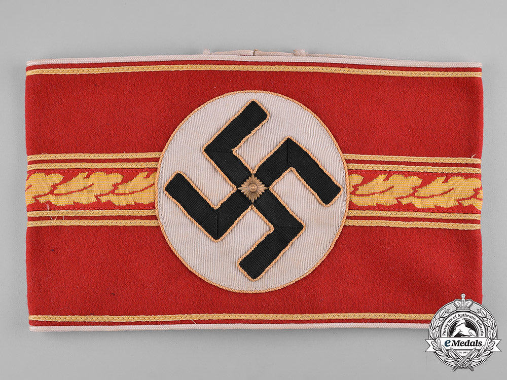 germany,_nsdap._a_nsdap_district_leader_armband_c19-8719